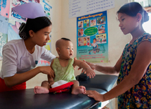 ⓒ Sai Thiha Soe/Save the Children 安全な出産のために地域の人材育成が大切です